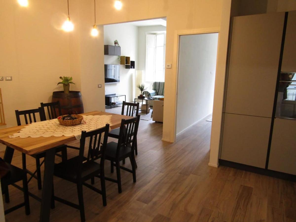Appartamento In Centro Storico. Camaiore Ngoại thất bức ảnh