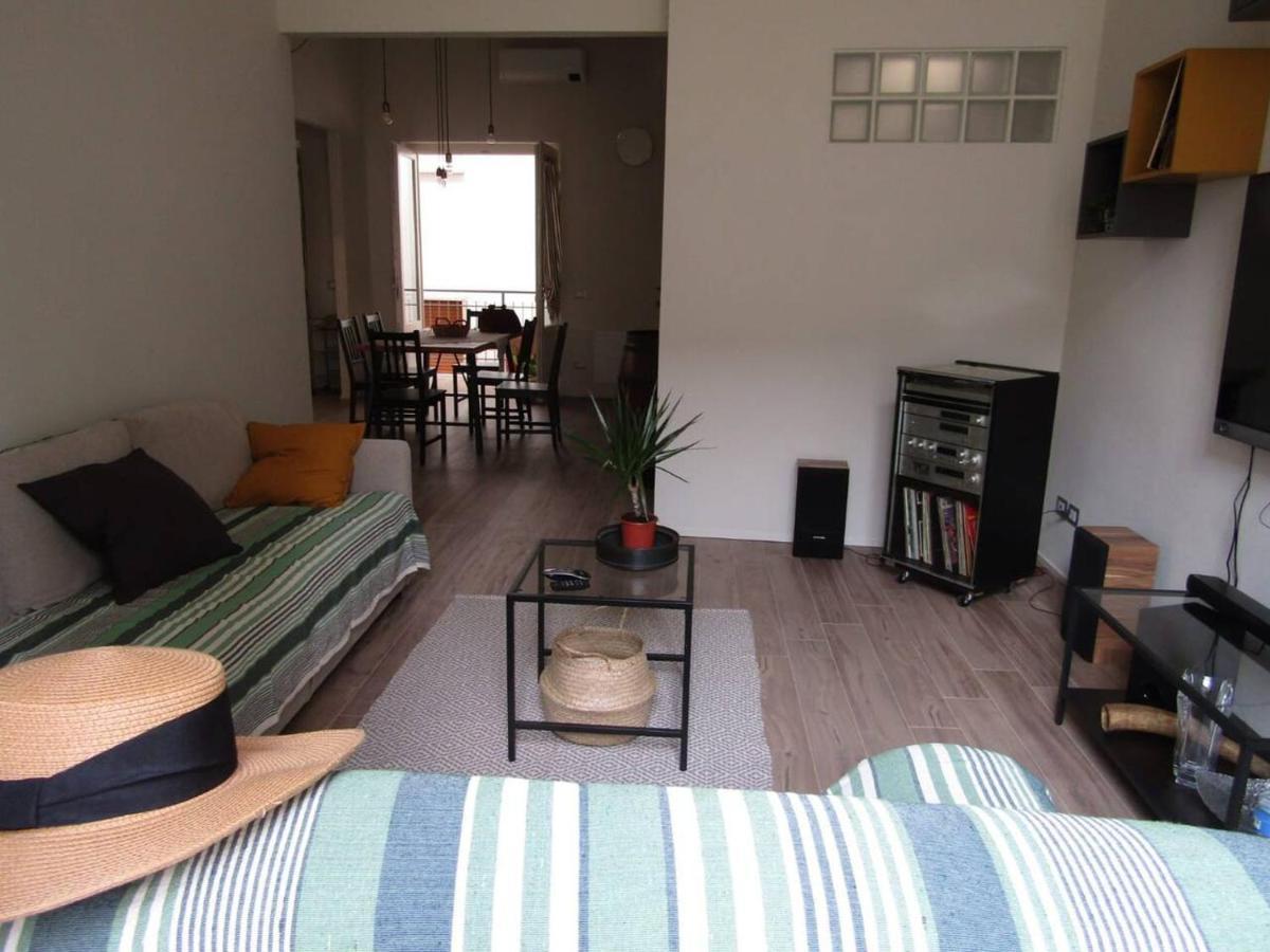 Appartamento In Centro Storico. Camaiore Ngoại thất bức ảnh